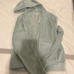 Brand new with tags Abercrombie kids light blue velour hoodie size 11/12